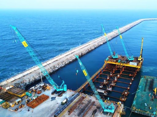 Why Choosing an Arabian Marine Company Matters for Reliable Marine Operations