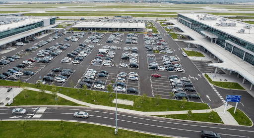 The Ultimate Guide to Finding Airport Parking Deals